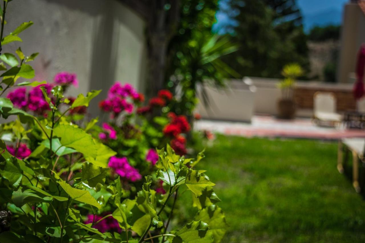 Niriides Luxury Villas Hersonissos  Dış mekan fotoğraf